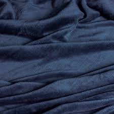 Cobertor Ligero NAVY, textura suave que es una caricia 5